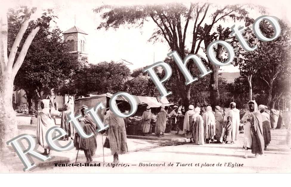 Boulevard de Tiaret et place de l&#039;église