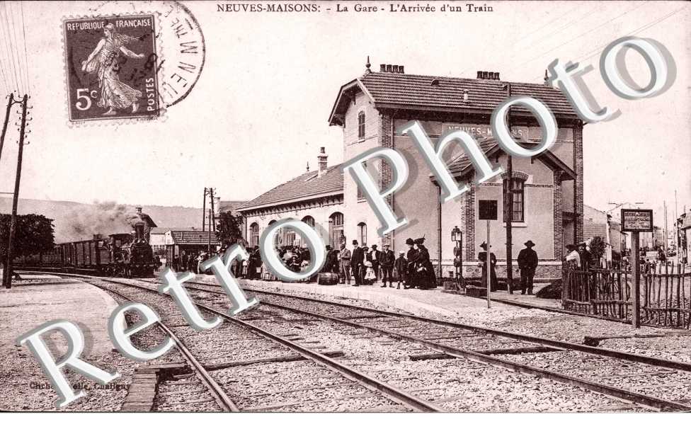 la gare - l&#039;arrivee d&#039;un train
