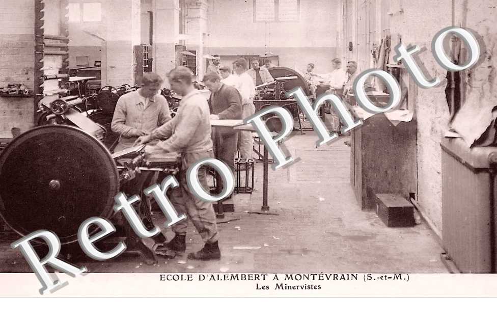Ecole d&#039;Alembert. Les Minervistes.