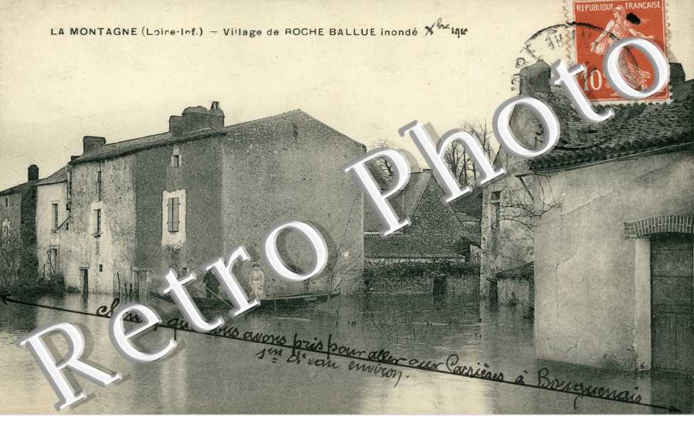 LA MONTAGNE Village de ROCHE BALLUE inondé 