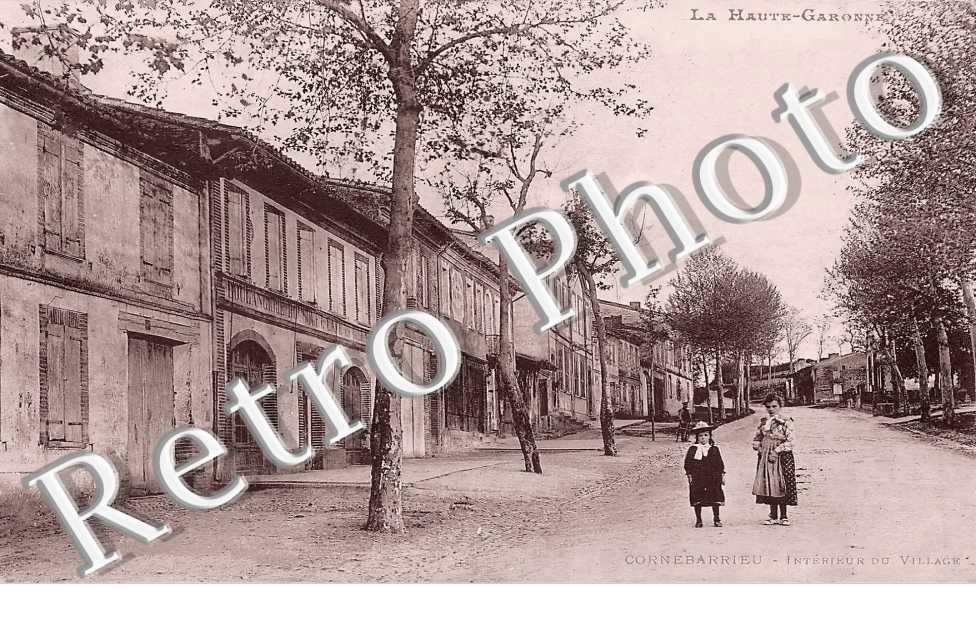 Intérieur du village