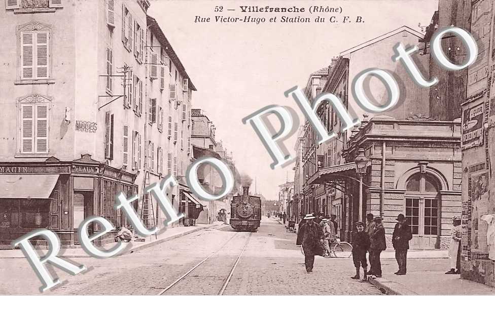rue Victor Hugo et Station du C.F.B.