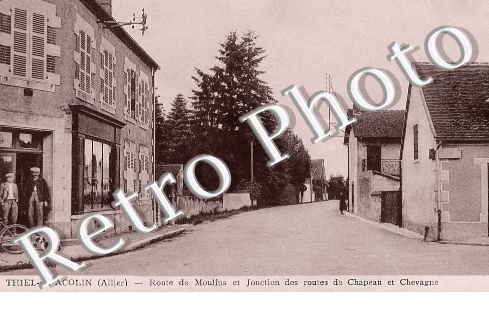 Route de Moulins et jonction des routes de Chapeau et Chevagne