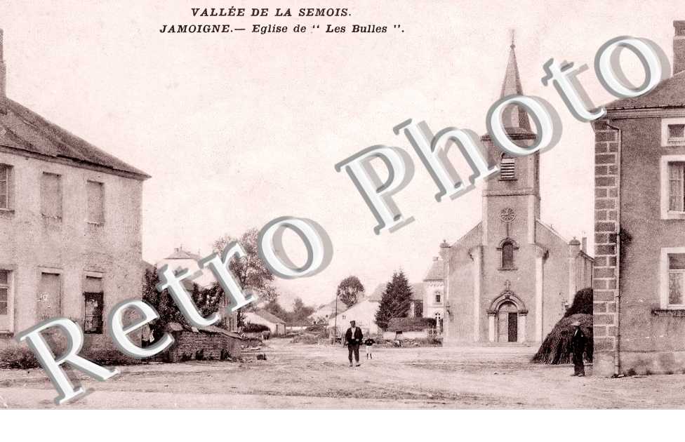 Jamoigne. Eglise de " Les Bulles "