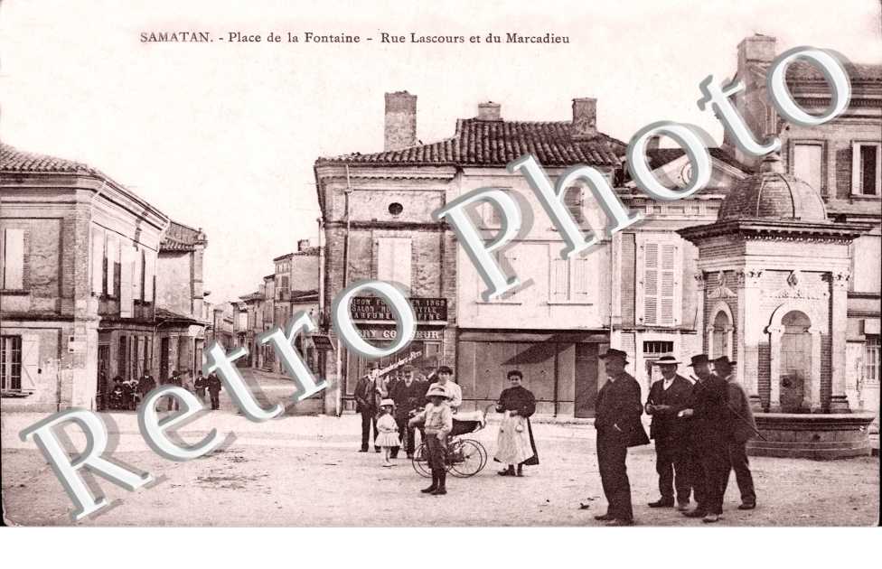 place de la fontaine  Rue Lascours et du Marcadieu