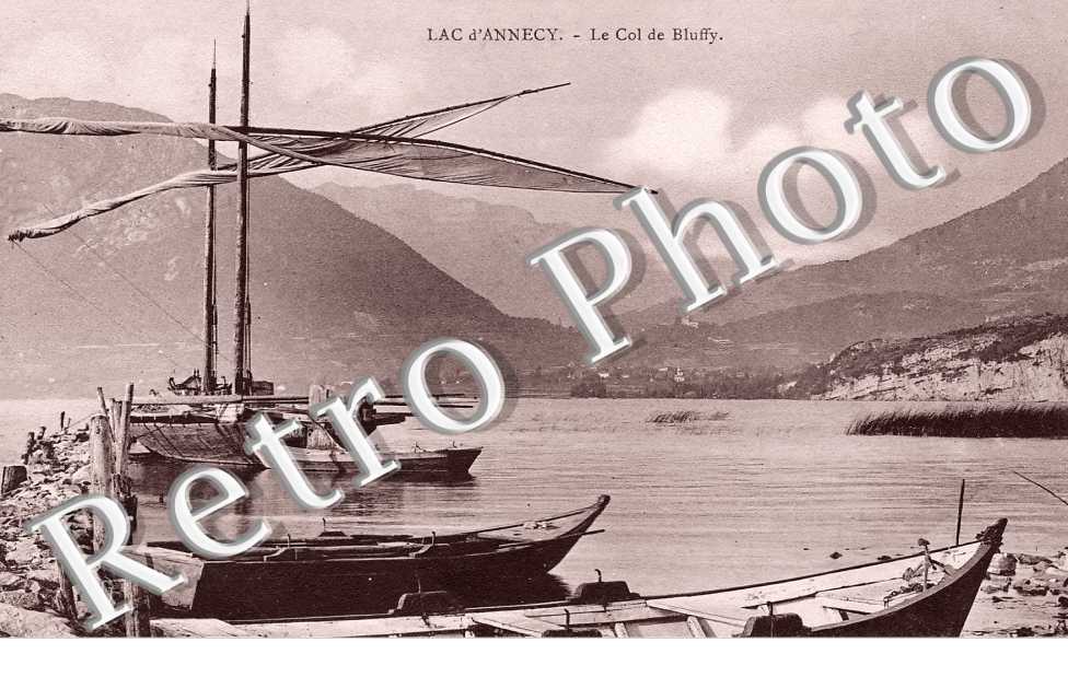 Lac d&#039;Annecy. Le Col de Bluffy