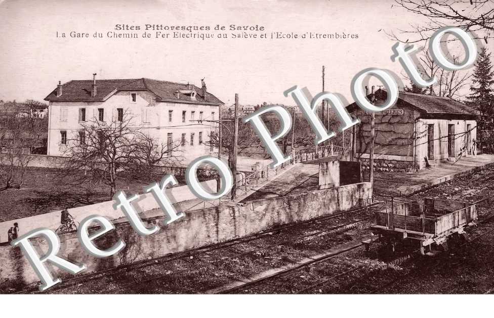 la gare et l&#039;école