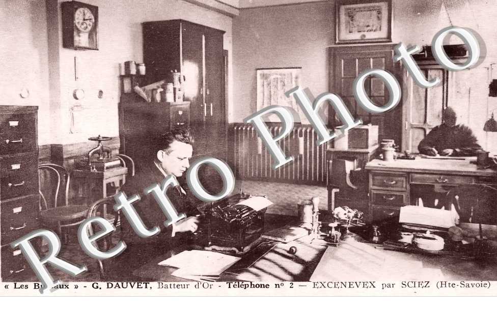 Les Bureaux. G. Dauvet. Batteur d&#039;Or
