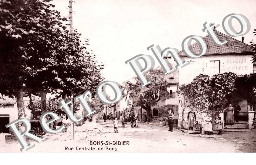rue centrale de Bons