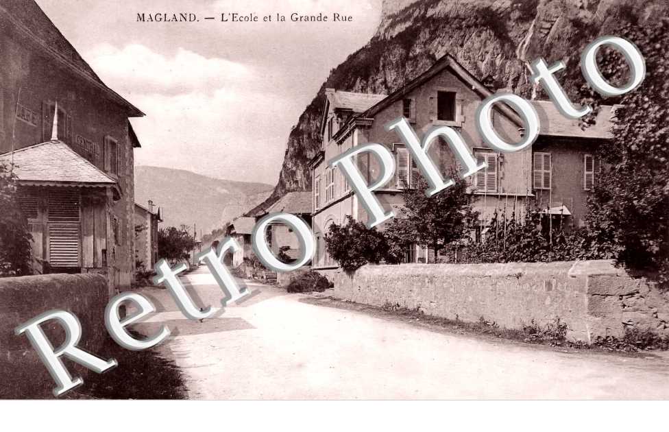 L&#039;école et la Grande rue