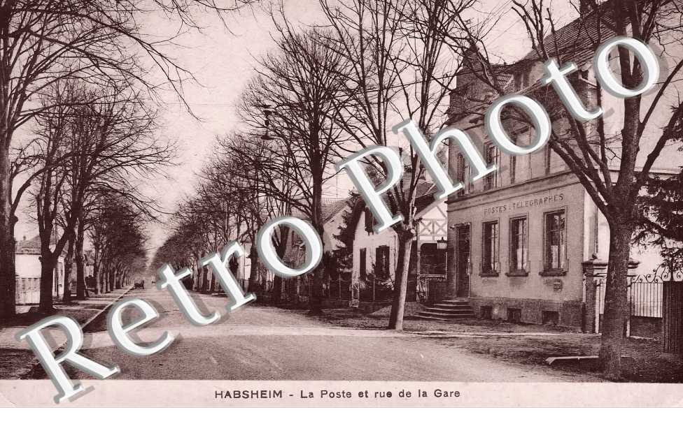 la poste et rue de la gare