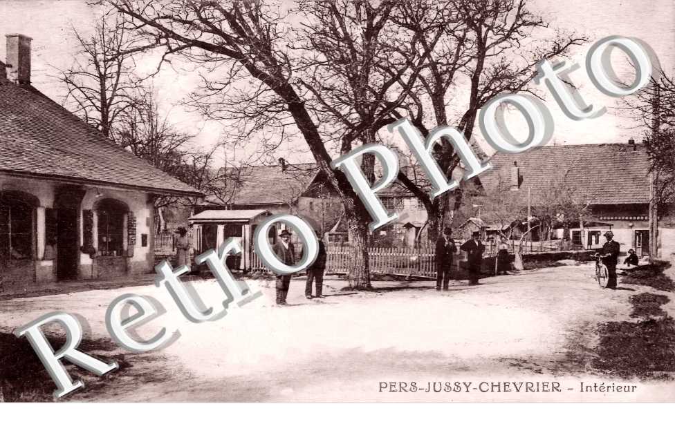 Intérieur du village