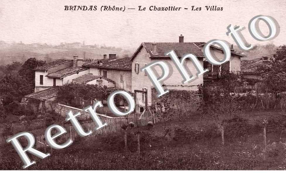 Le Chazottier. Les villas