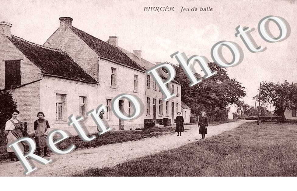 BIERCEE. Jeu de balle