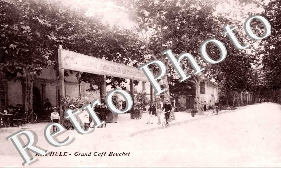 RAPHELE. Grand Café Bouchet