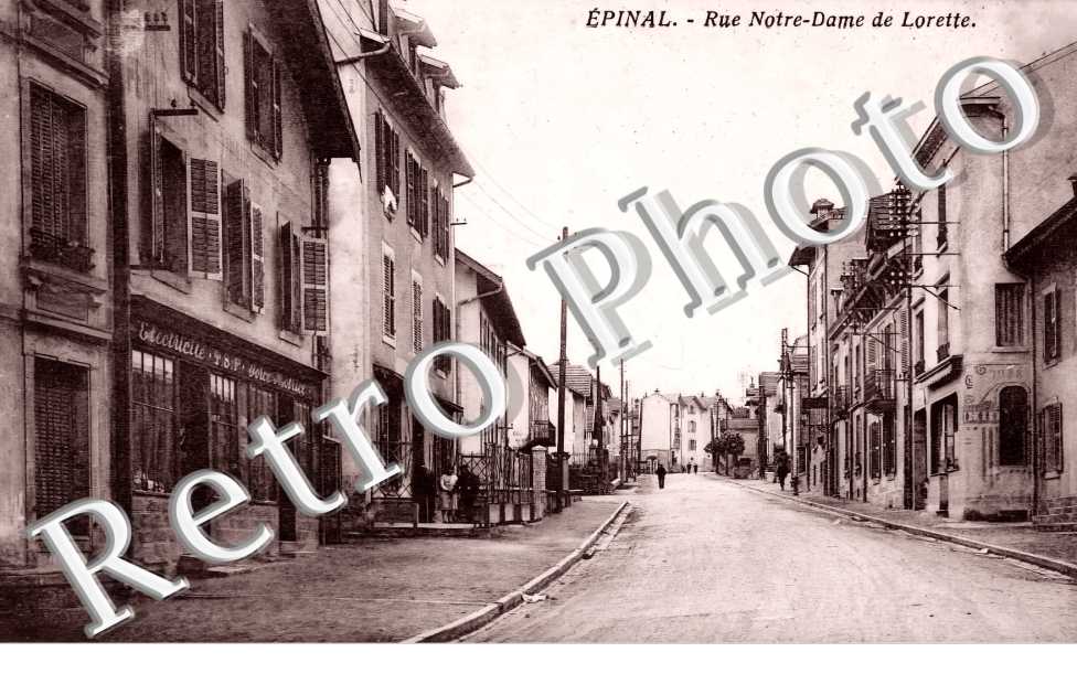rue Notre-Dame de Lorette. Magasin d&#039;électricité