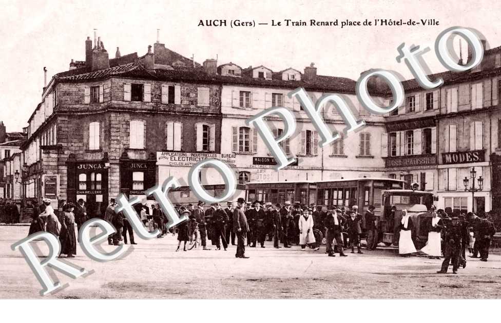 le Train Renard place de l&#039;Hôtel de Ville