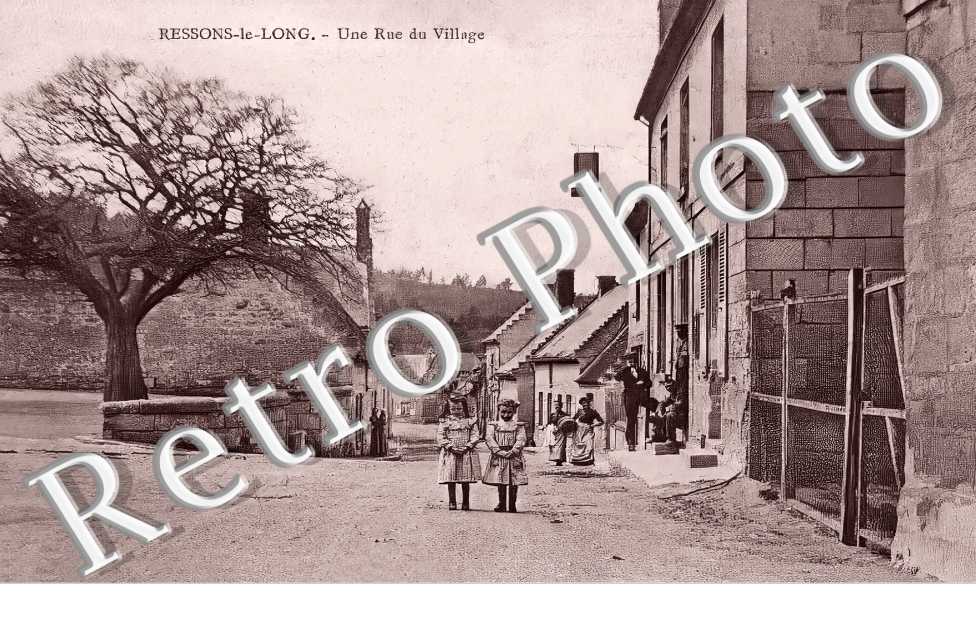 une rue du village