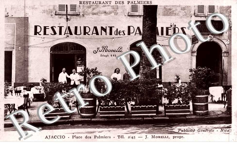 Place des Palmiers J. Morelli propr.
