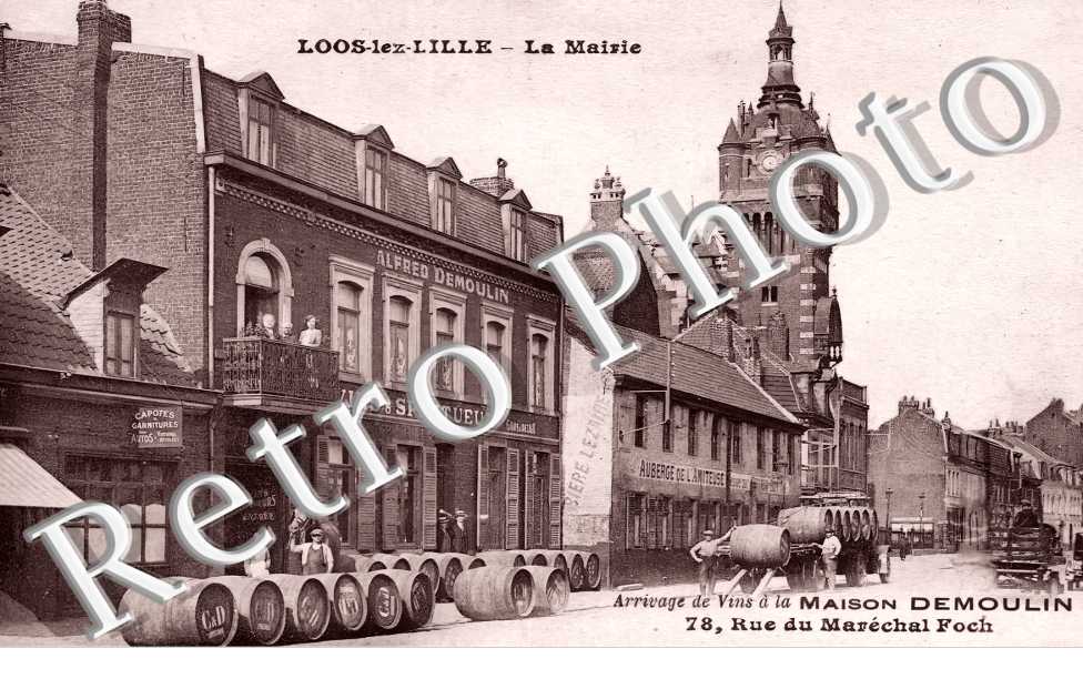 Loos-lez-Lille. La Mairie. Arrivage de vins à la Maison Demoulin 78 rue du Maréchal Foch