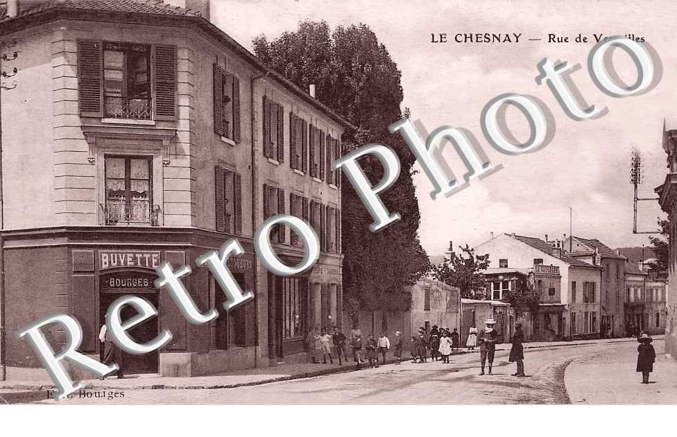 rue de Versailles. Buvette Bourges.