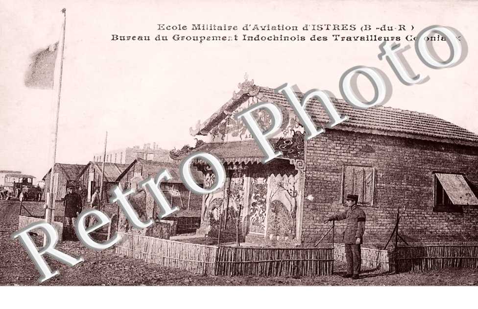 Ecole Militaire d'Aviation. Bureau du Groupement Indochinois des Travailleurs Coloniaux.