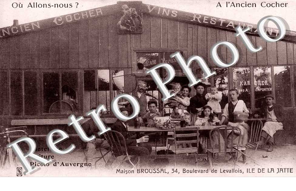 Maison Broussal 34 boulevard de Levallois. Ile de la Jatte