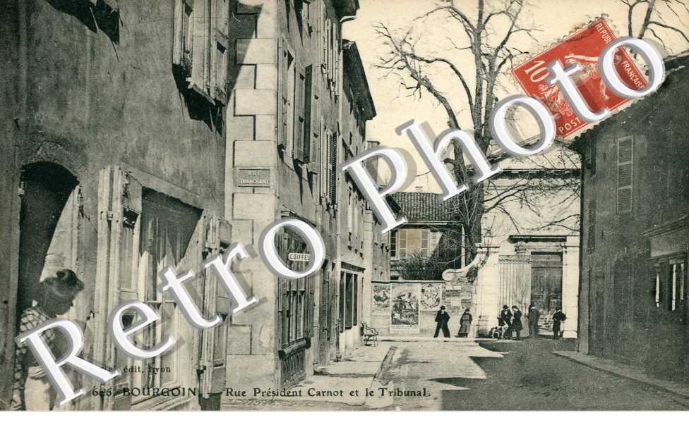 Rue Président Carnot et le Tribunal
