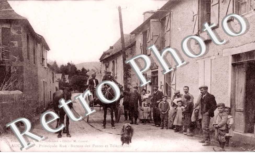 principale rue, bureau des postes et telegraphes.