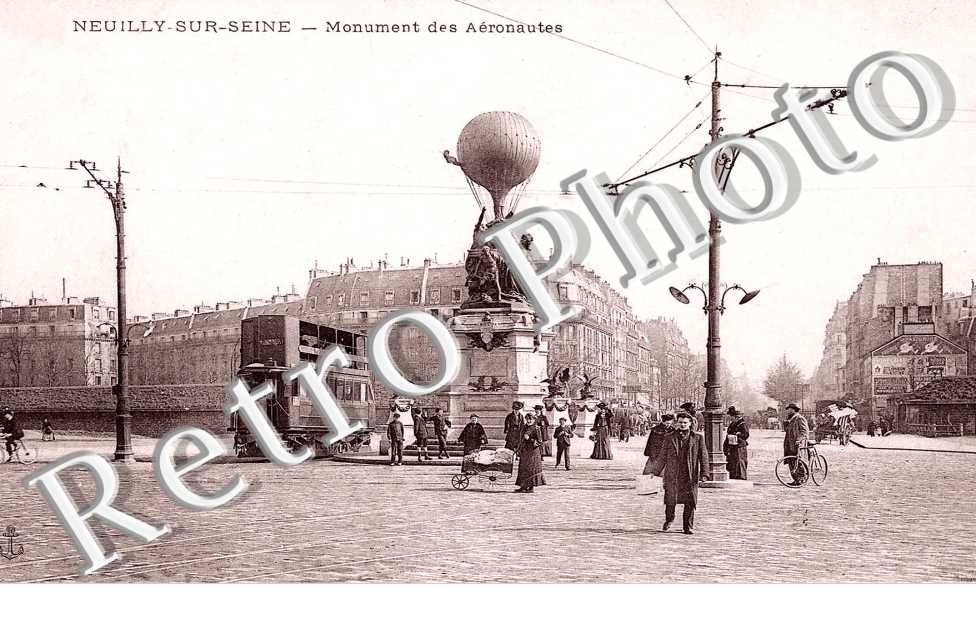 Monument des Aeronautes - Tramway