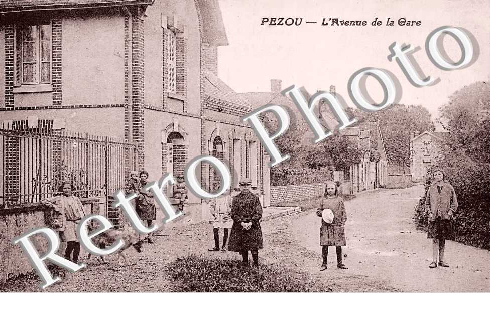 l'avenue de la gare