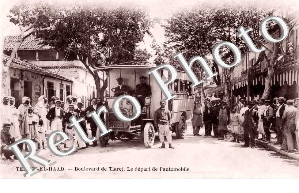 Boulevard de Tiaret, le départ de l'automobile.