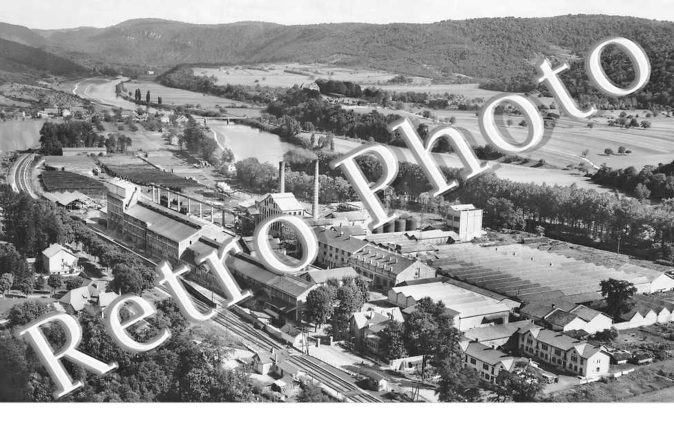 vue aerienne. Les Usines Cenpa-Weibel.