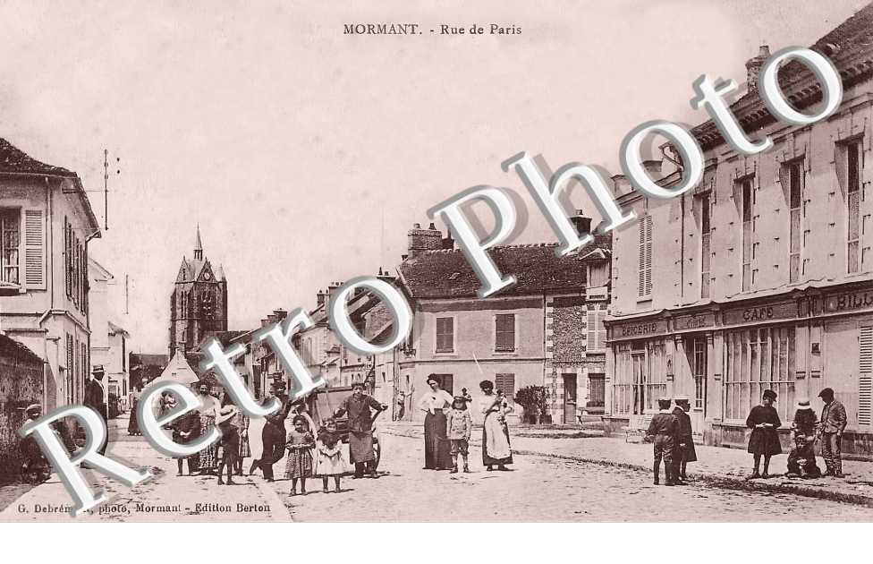 rue de Paris. Epicerie Café