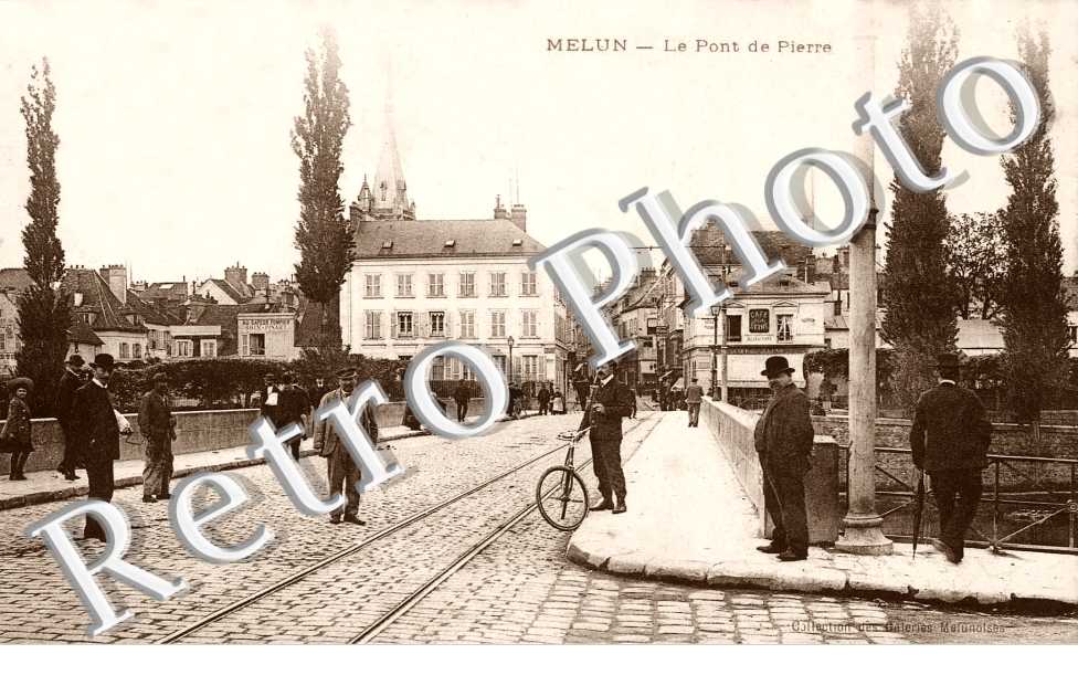 LE PONT DE PIERRE