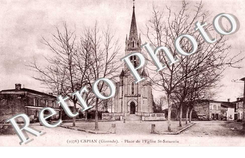 place de l'église Saint-Saturnin