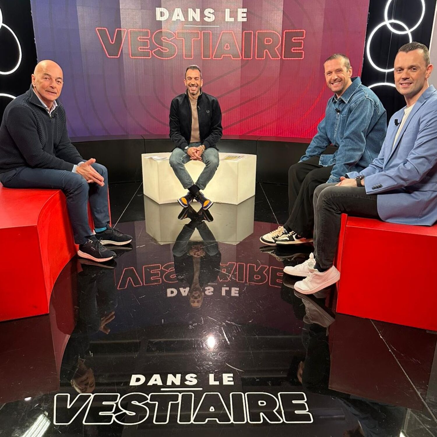 "Une multinationale pour des mecs légèrement blessés" : l’énorme coup de gueule de Marc Delire sur le Standard ! episode artwork