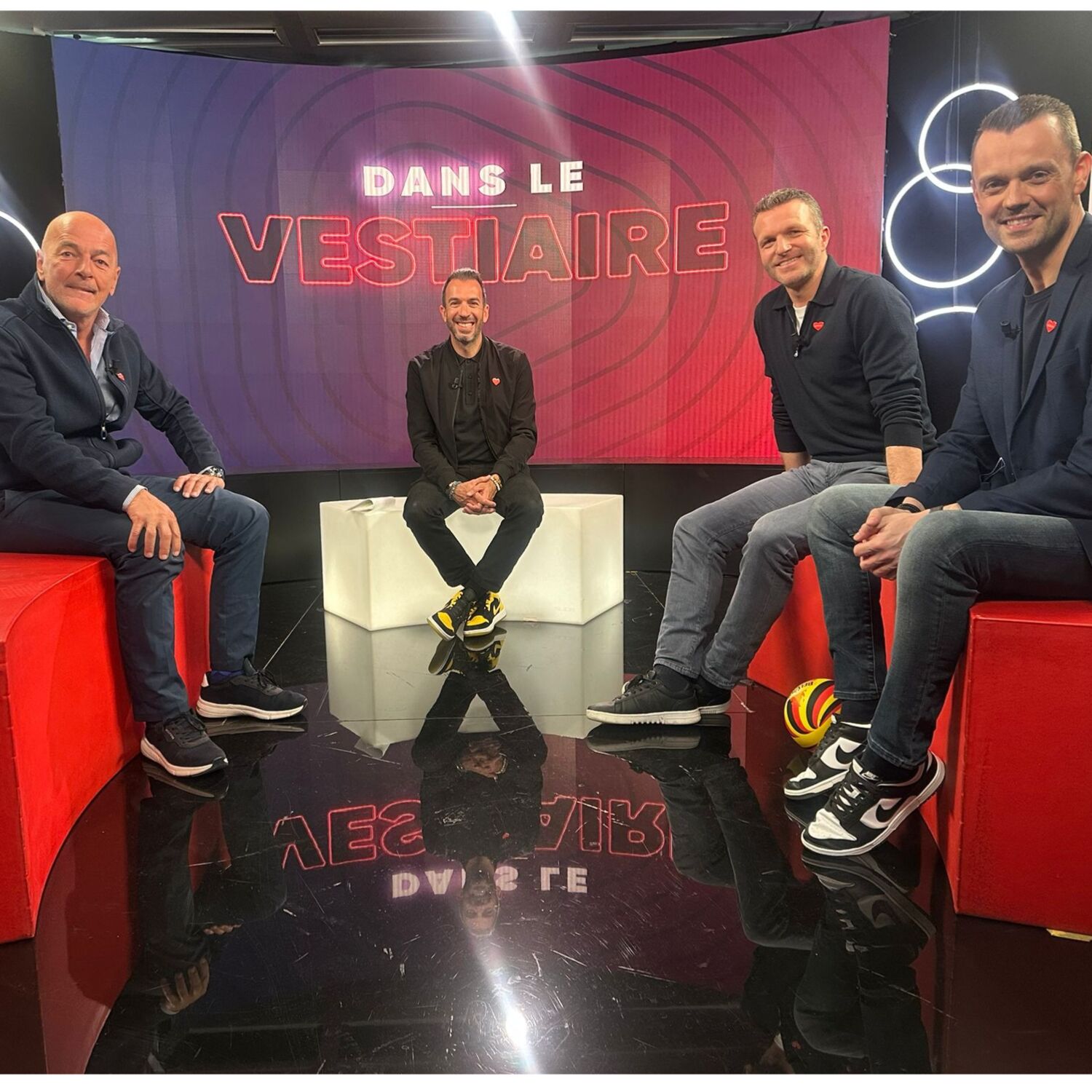 "Même pas des crabes, des crevettes!": malgré la victoire, Marc Delire allume Anderlecht après la 2ème journée des Playoffs episode artwork