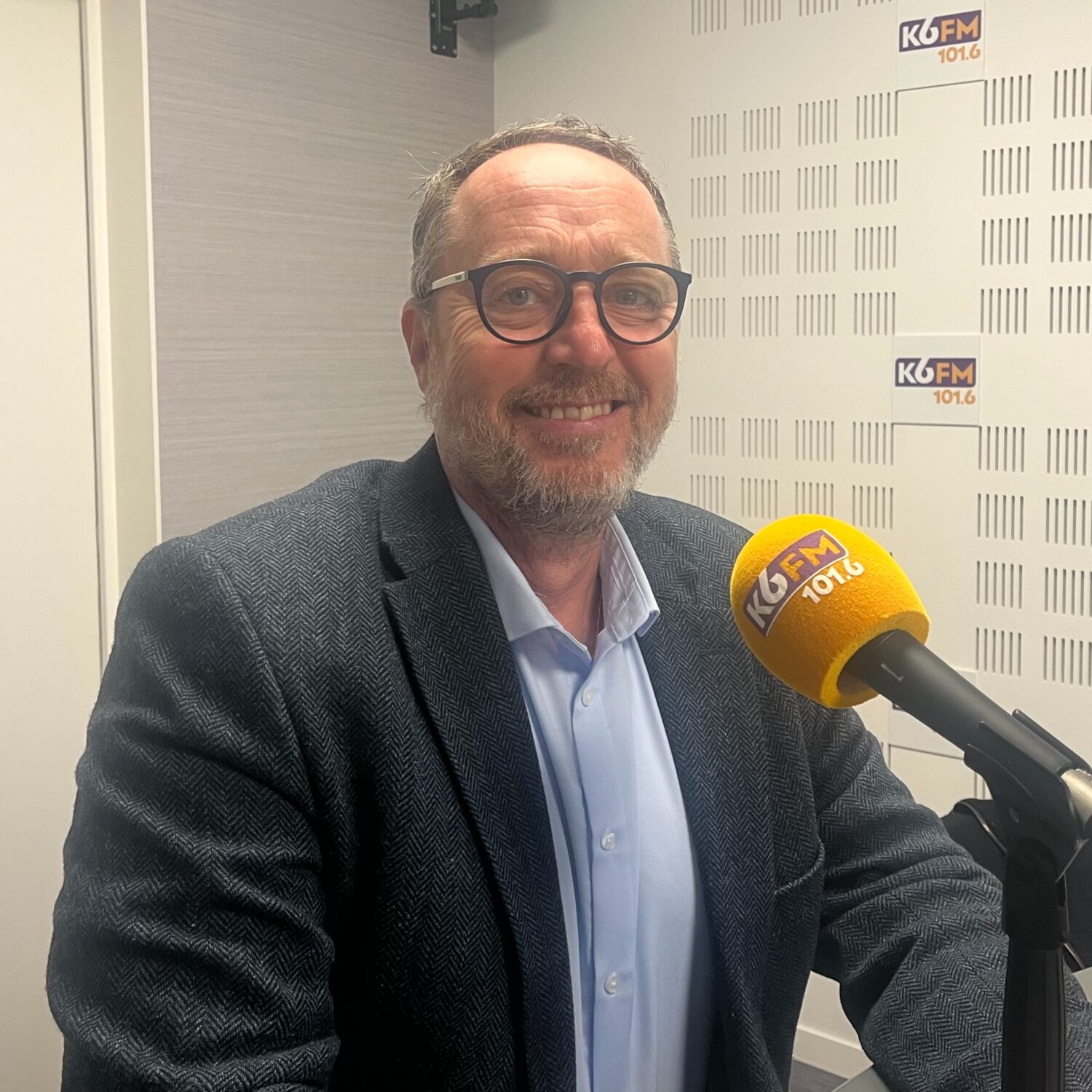 « C'est rare un feu d'artifice durant la période de Noël » : les...