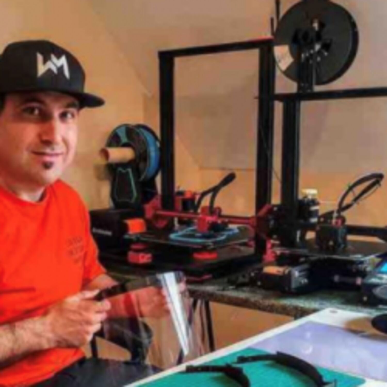 Interview de Vincent Tomasetig, de la Team Maker Covid Bearn, sur Radio Inside episode artwork