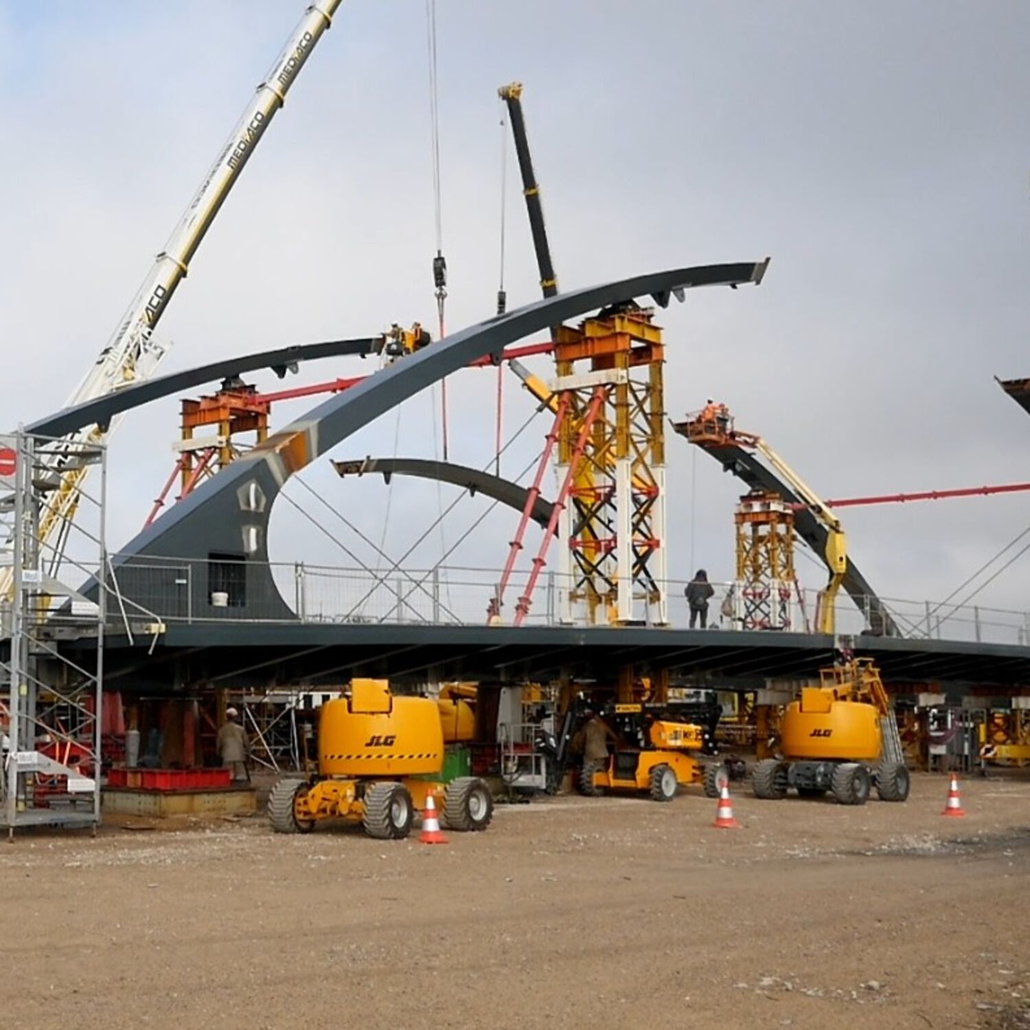 Reims: le nouveau pont de Witry prend forme