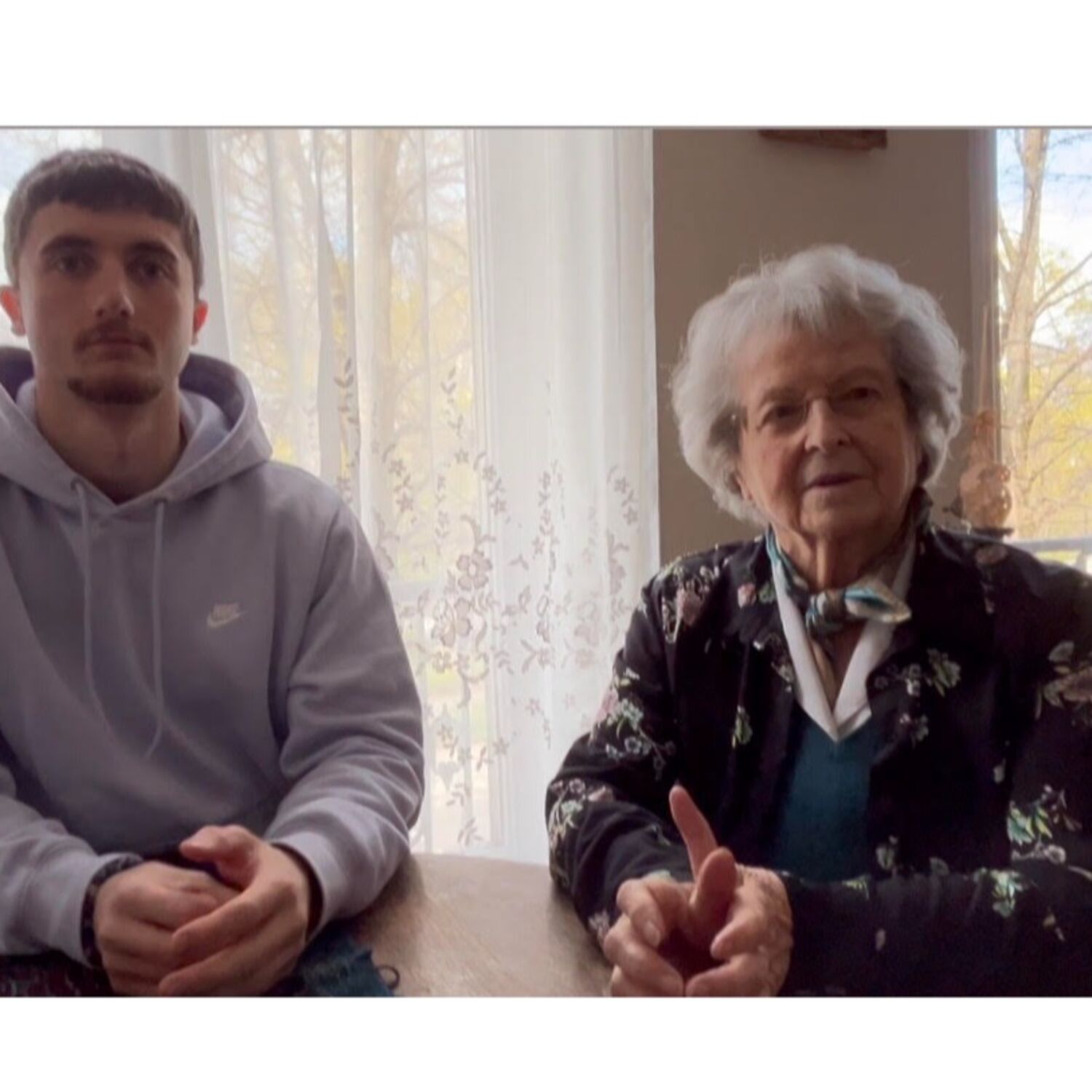 Une coloc, deux générations...