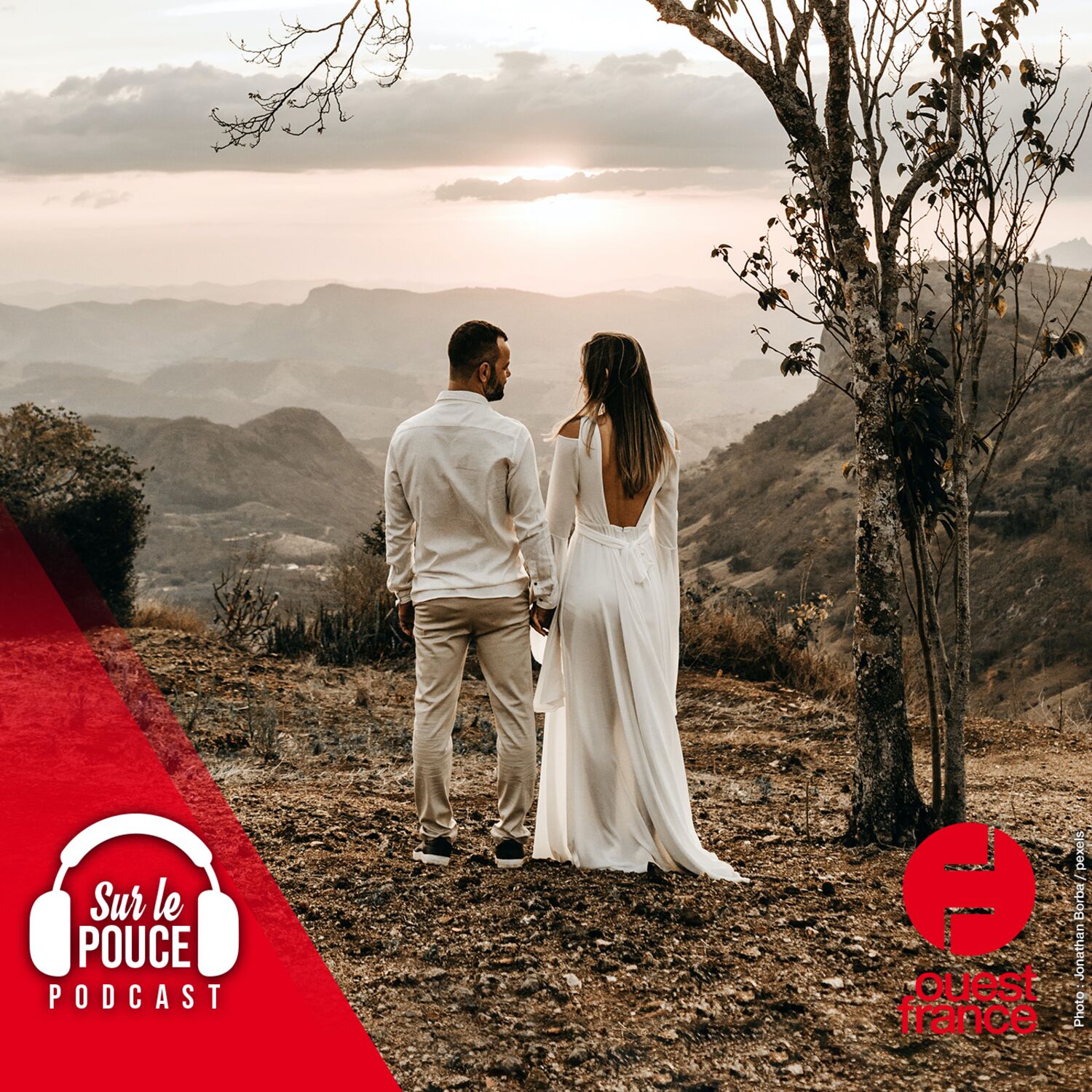 10 août 2023 - Au Canada, ces mariés restent bloqués toute une nuit...