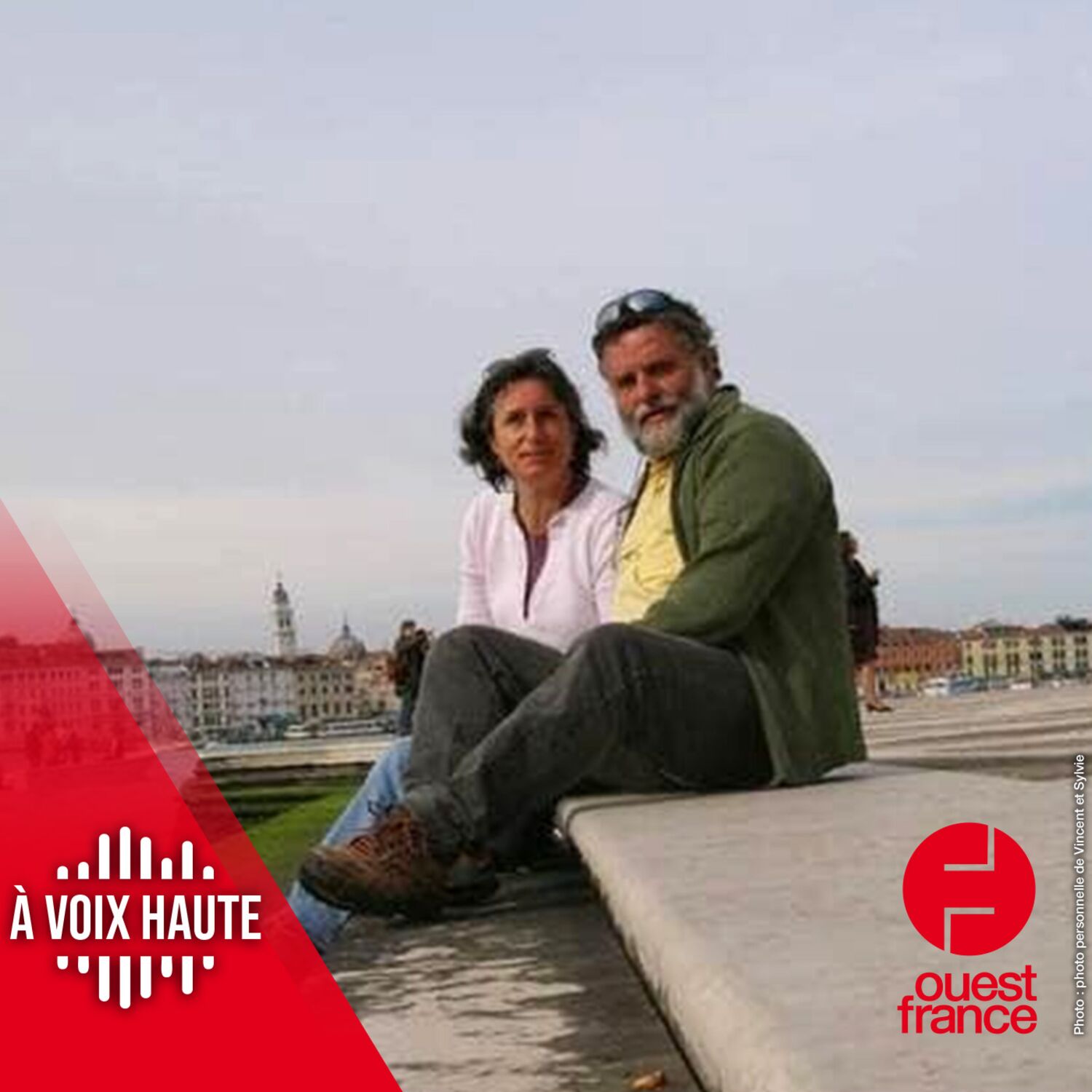 A VOIX HAUTE. Coup de foudre sur un terrain de volley A VOIX HAUTE. Coup de foudre sur un terrain de volley