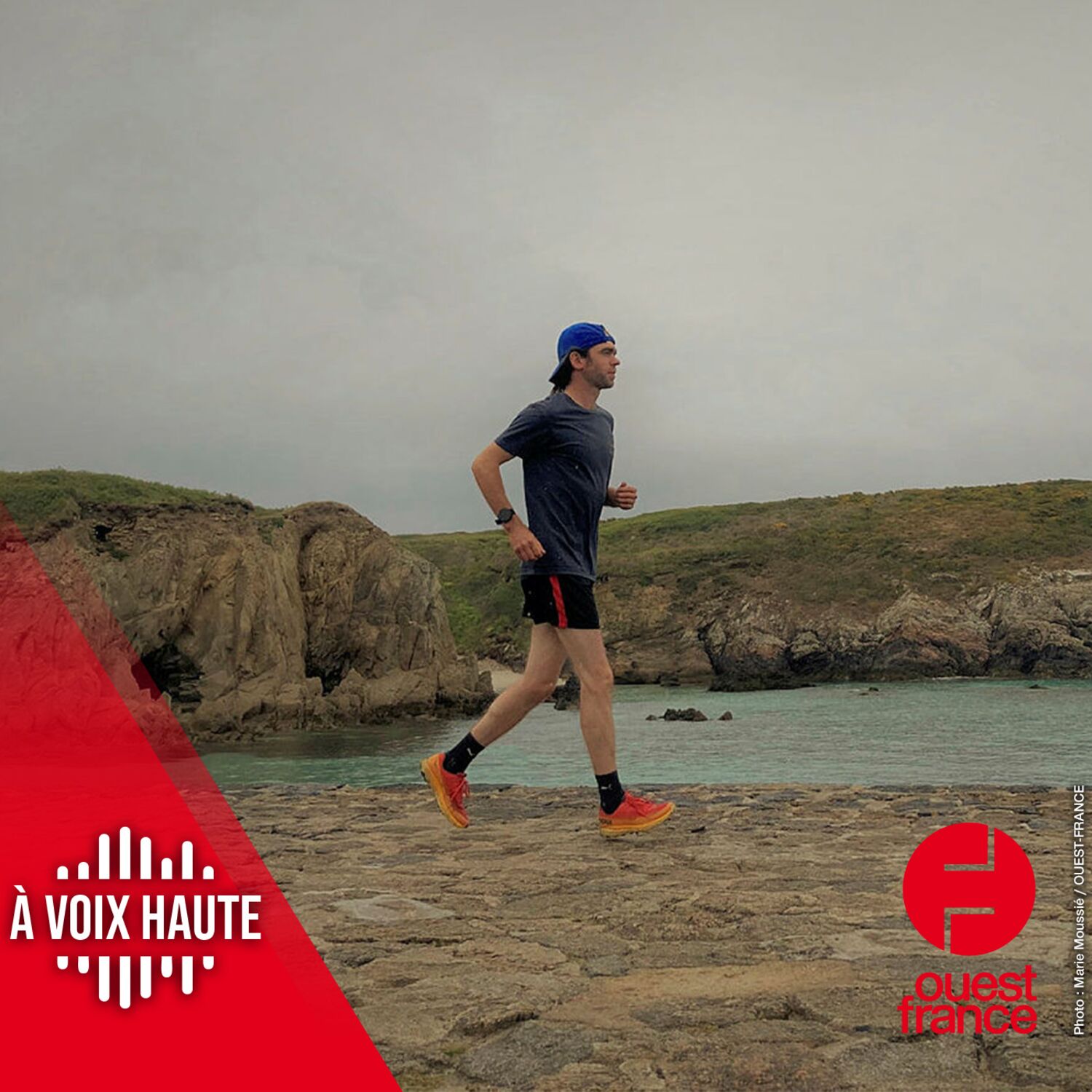 A VOIX HAUTE. Il est le seul coureur à pied de l'île d'Ouessant A VOIX HAUTE. Il est le seul coureur à pied de l'île d'Ouessant