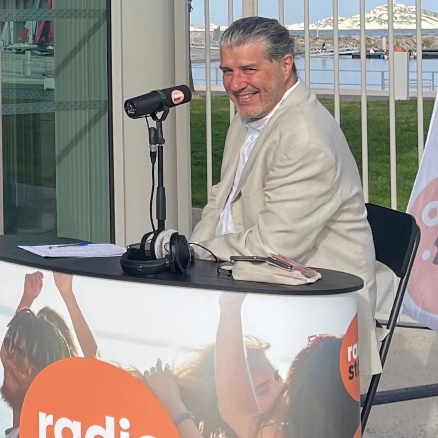 RADIO STAR