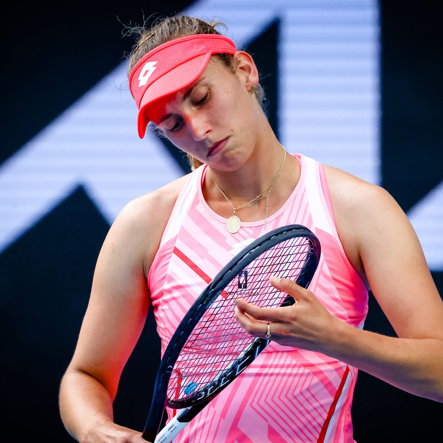 Elise Mertens éliminée, les forfaits, les affiches des quarts: le point sur l’Open d’Australie avec notre expert Yves Simon