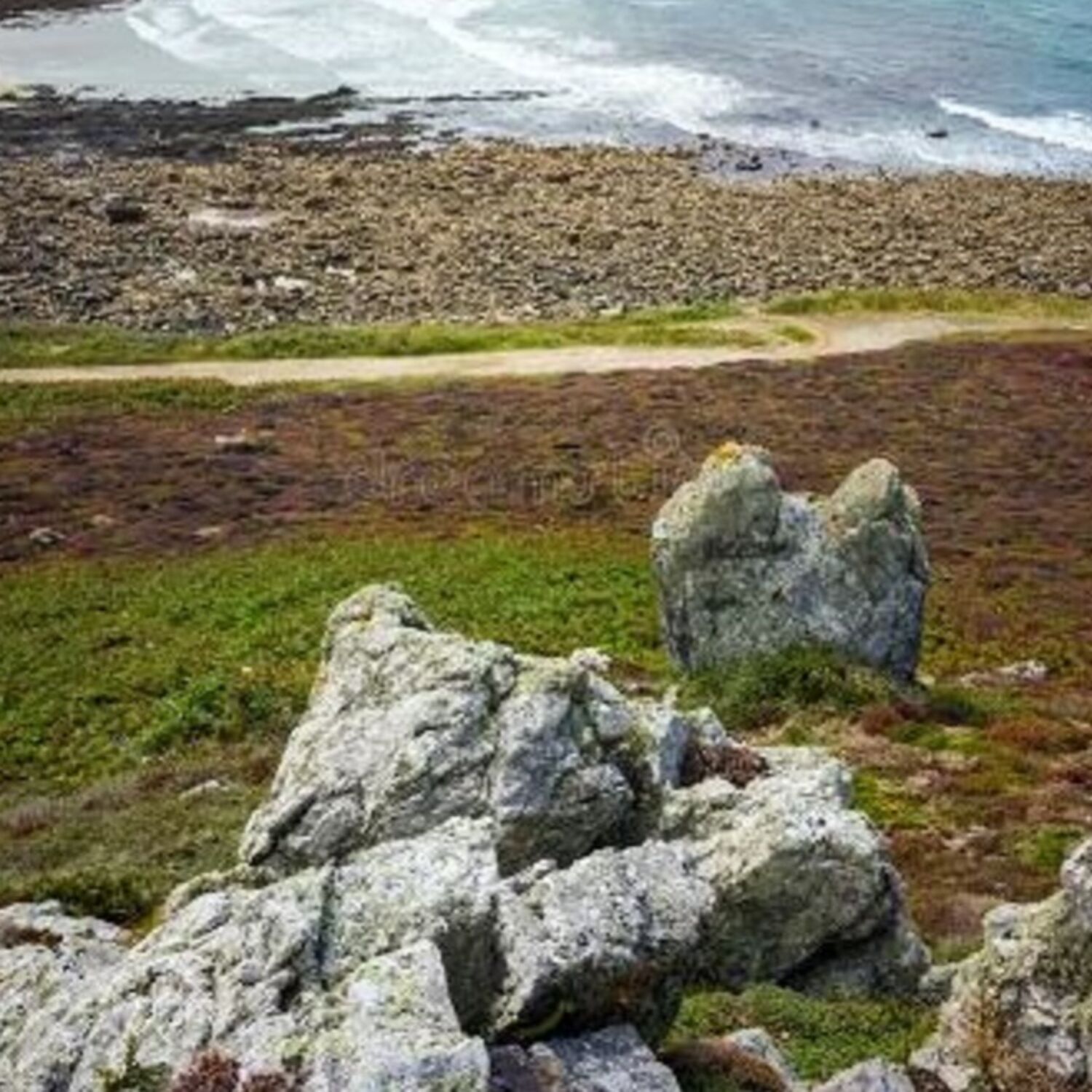 Légendes bretonnes : chez nous, les rochers vont boire à la mer !!