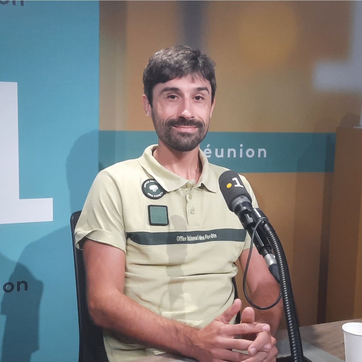 Éric De Penanros, référent sentiers à l'ONF-Réunion episode artwork