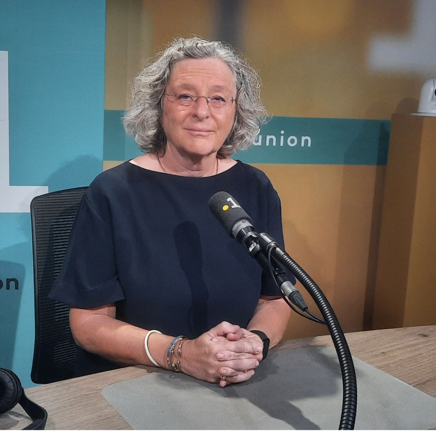 Véronique Denizot, procureure de la République de Saint-Denis episode artwork